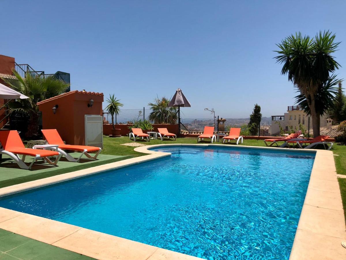Cozy Apartment In Fuengirola Hills エクステリア 写真