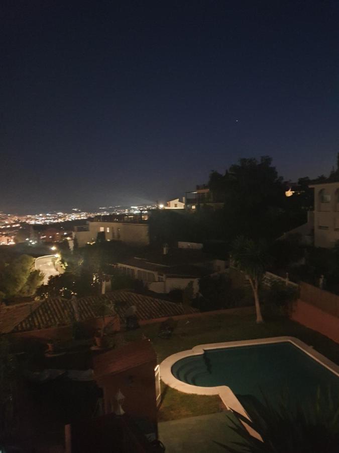 Cozy Apartment In Fuengirola Hills エクステリア 写真